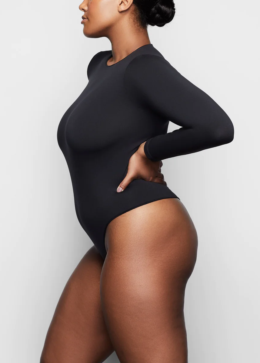 ESSENTIAL CREW NECK LONG SLEEVE BODYSUIT